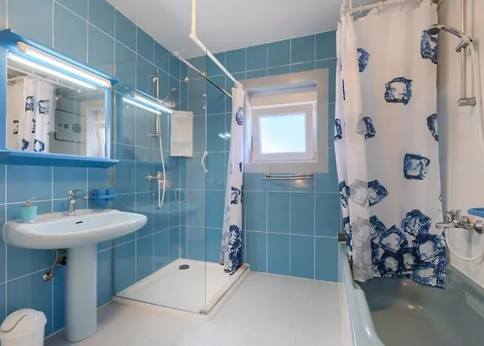 Casa Roza By Guide Pomer