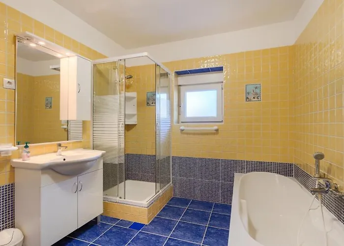 Villa Casa Roza By Guide *